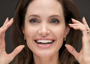Angelina Jolie Teeth: Veneers and Smile Makeover