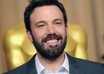 Ben Affleck Teeth: Hollywood Veneers Transformation