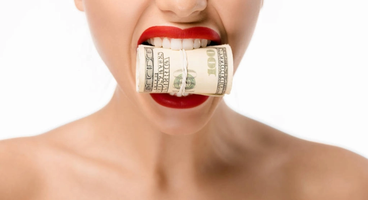 How Much Does A Hollywood Smile Cost?