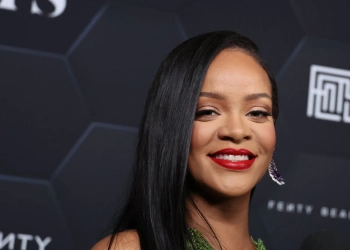 Rihanna Teeth: Smile Transformation & Veneers