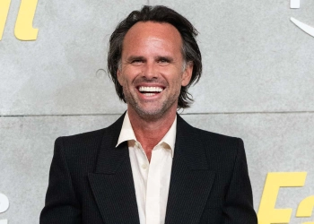 Walton Goggins Teeth: Veneers & Before-After Photos